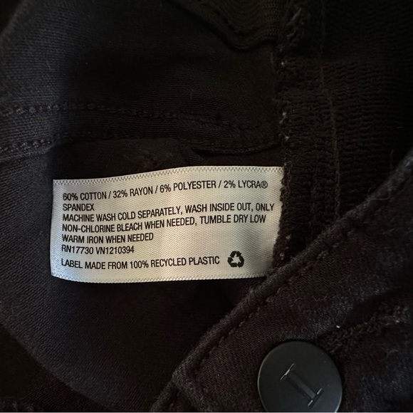 Isabel Maternity Black Skinny Pants - Picture 7 of 7